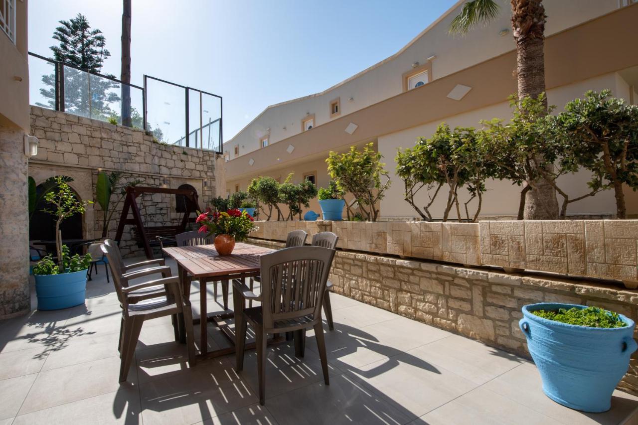 Sfáka Sunrise Apartments מראה חיצוני תמונה