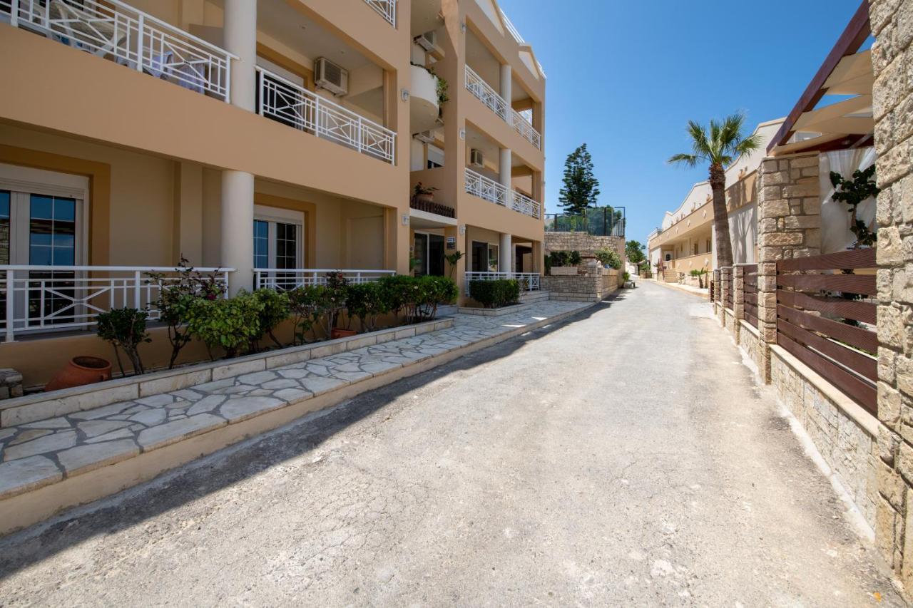 Sfáka Sunrise Apartments מראה חיצוני תמונה