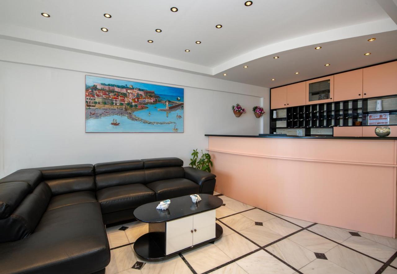 Sfáka Sunrise Apartments מראה חיצוני תמונה