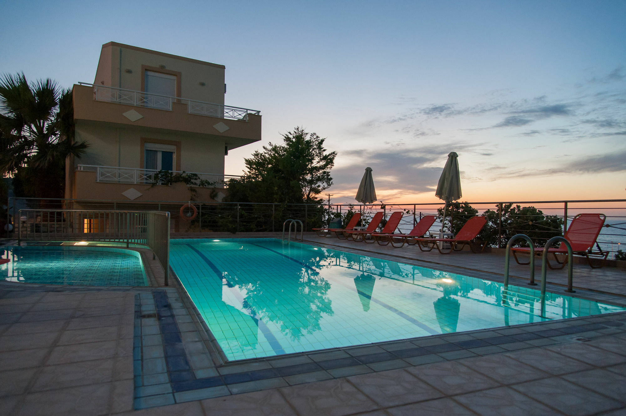 Sfáka Sunrise Apartments מראה חיצוני תמונה